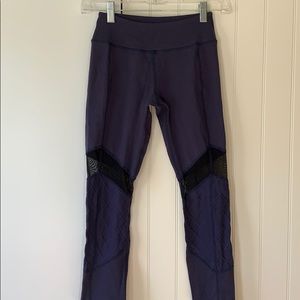 Beyond Yoga Leggings- New!